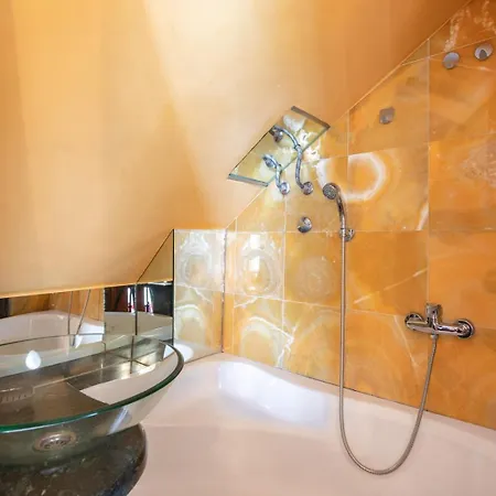 Notch With Sea View דירה *